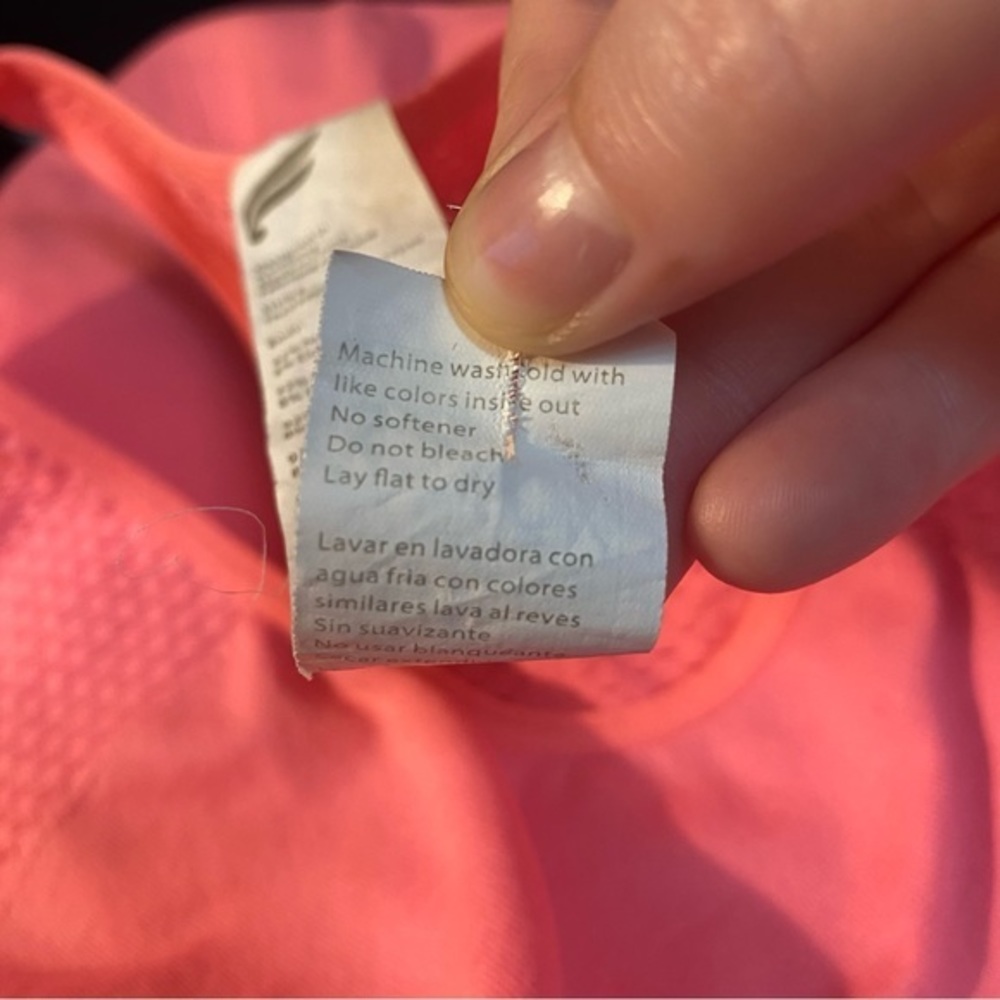 Fabletics Pink Sync Seamless Tank Racerback - Picture 7 of 7